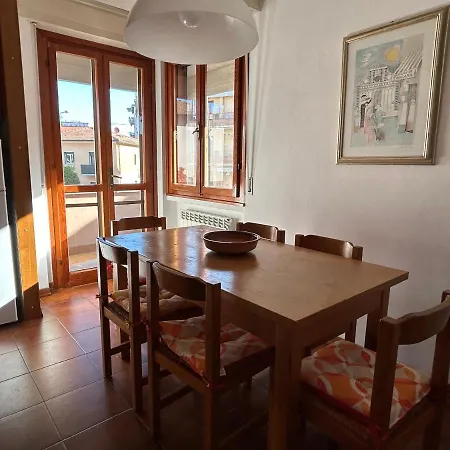 Apartment Casa Nonna Tina A 700 M Dalla Torre Di